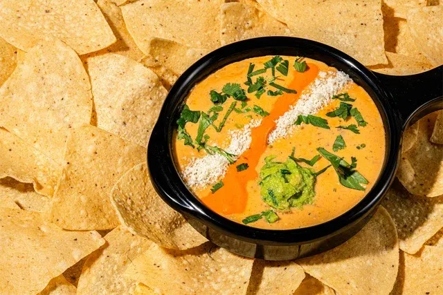 Green Chile Queso & Chips